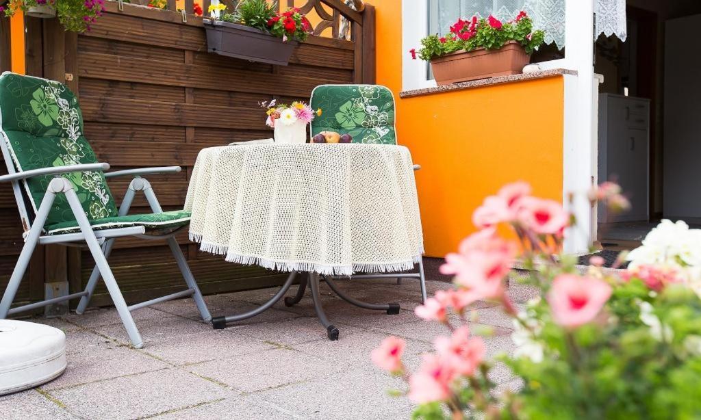 Apartamento Sonnenblumenhaus 01 Prerow Exterior foto